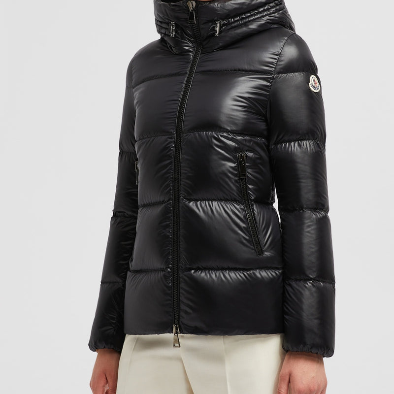 SERITTE HOODED SHORT DOWN JACKET