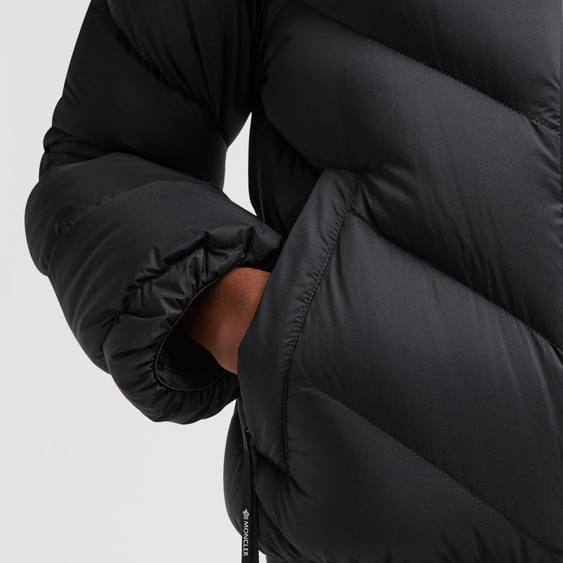 GRIGNAN DIAGONAL-QUILTED SHORT DOWN JACKET
