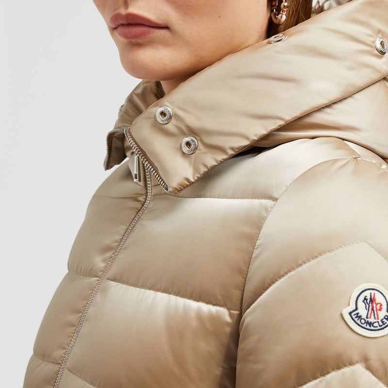 CUPIDONE HOODED SHEARLING SHORT DOWN JACKET