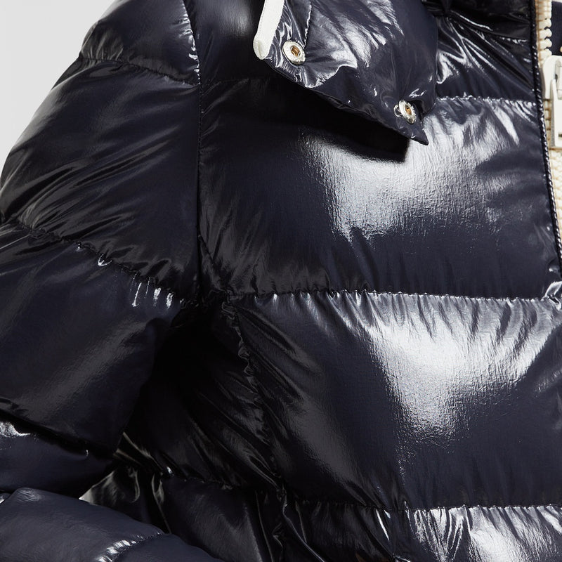 ANDRO HOODED SHORT DOWN JACKET