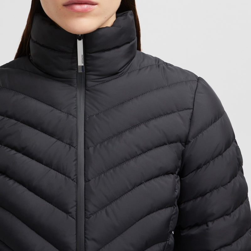 GRANGE DIAGONAL-QUILTED SHORT DOWN JACKET