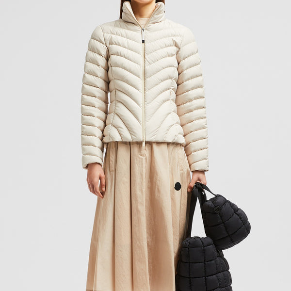 GRANGE DIAGONAL-QUILTED SHORT DOWN JACKET