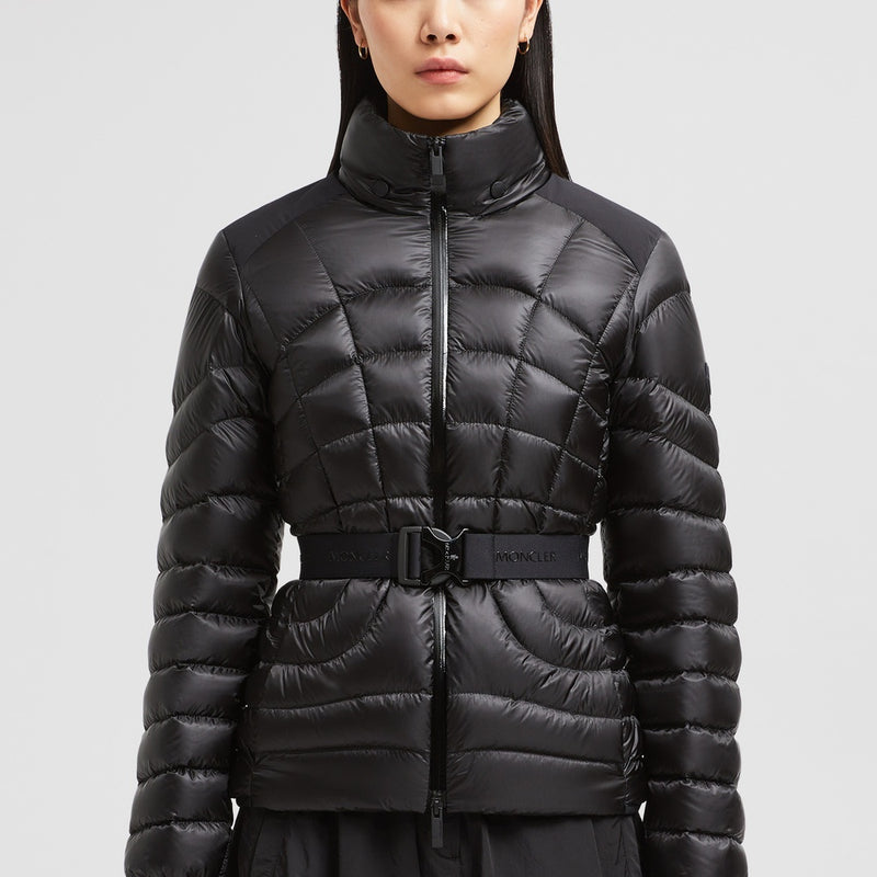 GRAMONT HOODED GEOMETRIC-QUILTED SHORT DOWN JACKET