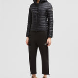 XIAOBAI HOODED SNAKE-QUILTED SHORT DOWN JACKET