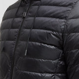 XIAOBAI HOODED SNAKE-QUILTED SHORT DOWN JACKET