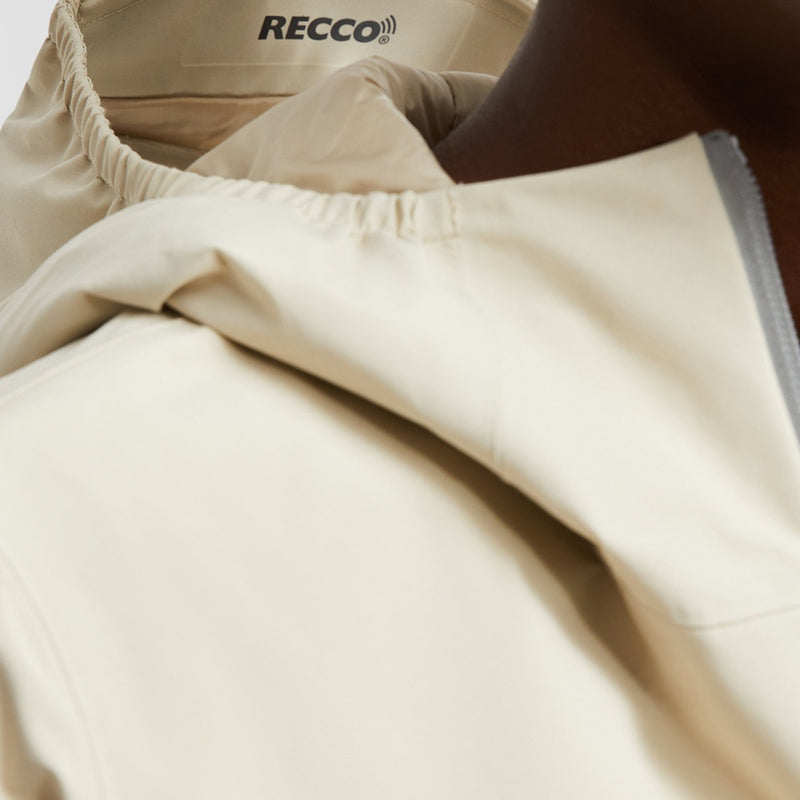 VISAILLE HOODED GORE-TEX SHORT DOWN JACKET