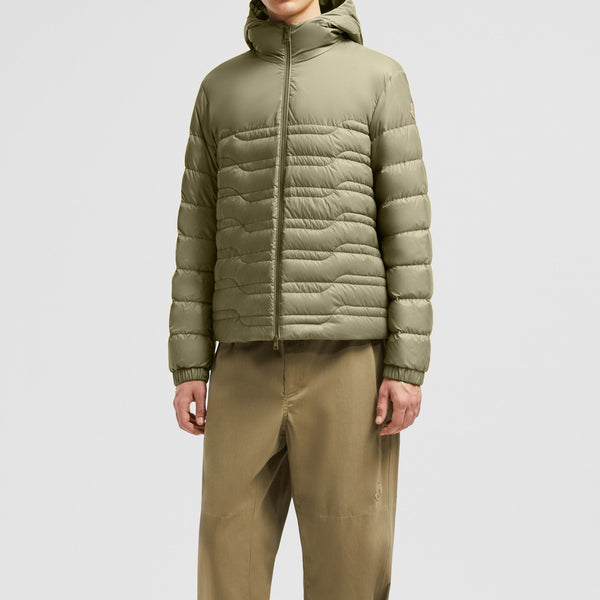 ALESO HOODED GEOMETRIC-QUILTED SHORT DOWN JACKET