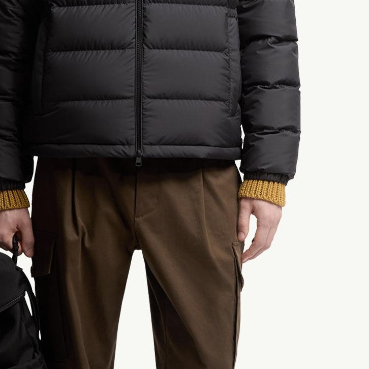 Laveraet Hooded Short Down Jacket