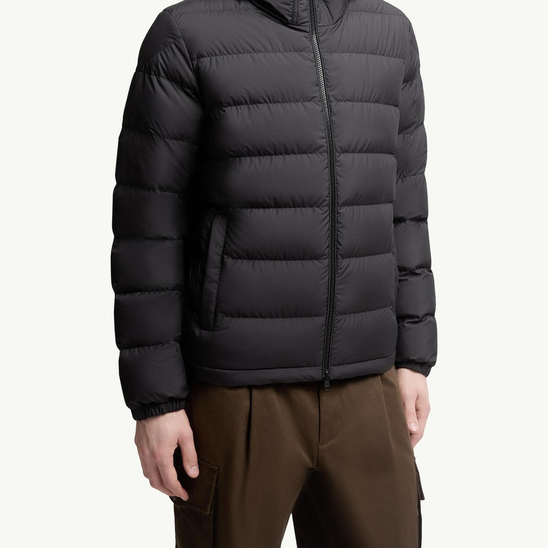 Laveraet Hooded Short Down Jacket