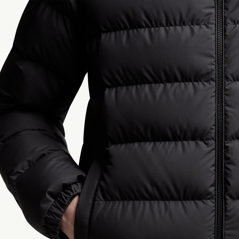 Laveraet Hooded Short Down Jacket