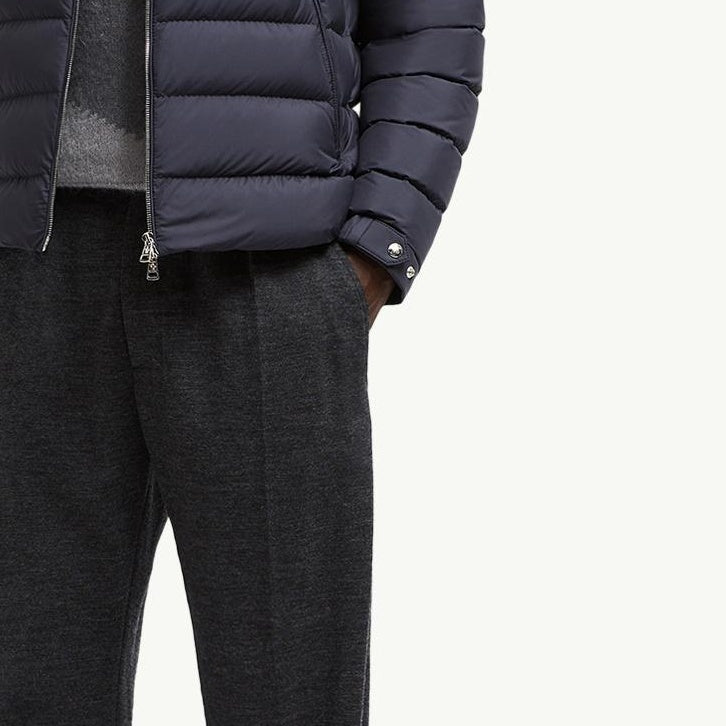 Arneb Hooded Short Down Jacket