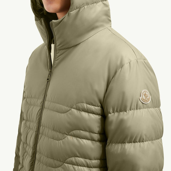 Aleso Hooded Geometric-Quilted Short Down Jacket