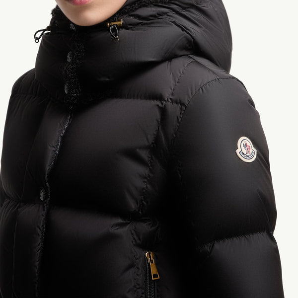 Castelnou Square-Quilted Hooded Short Down Jacket