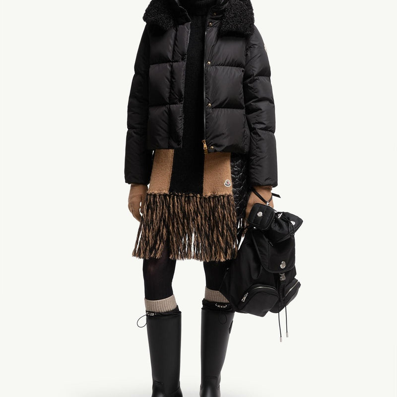 Castelnou Square-Quilted Hooded Short Down Jacket