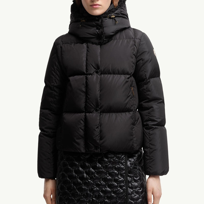 Castelnou Square-Quilted Hooded Short Down Jacket
