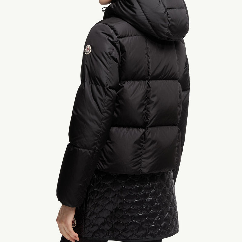 Castelnou Square-Quilted Hooded Short Down Jacket