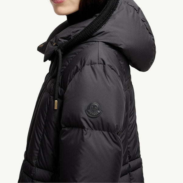 Estom Vertical-Quilted Hooded Short Down Jacket