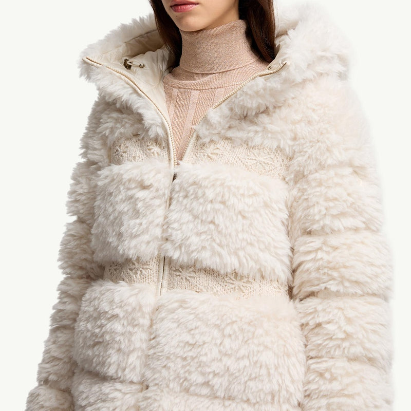 Verie Teddy Hooded Short Down Jacket