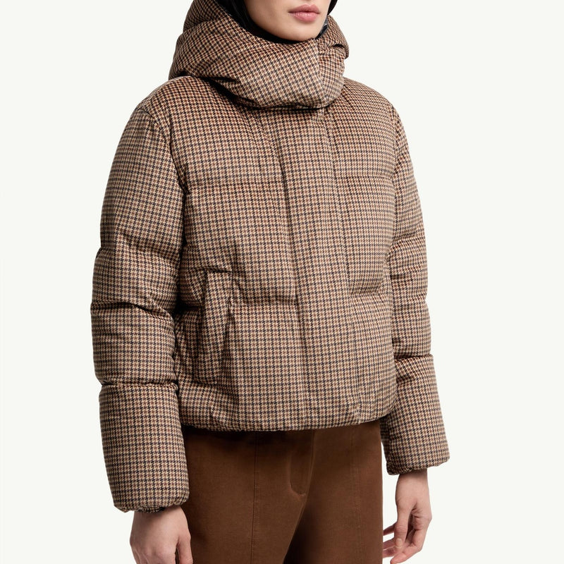 Quierzy Hooded Short Down Jacket