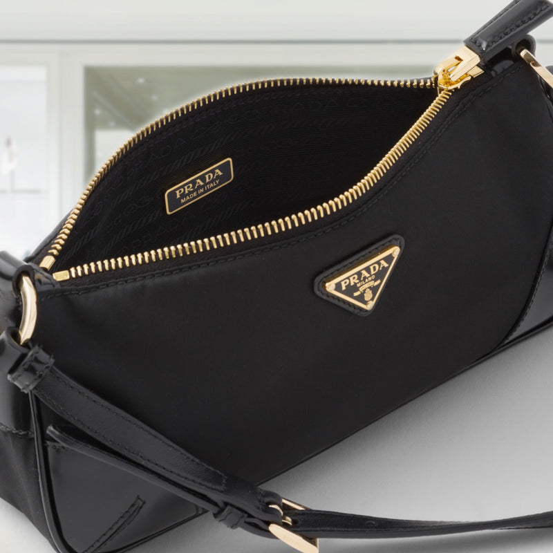Re-Edition 2002 Re-Nylon and brushed leather shoulder bag
