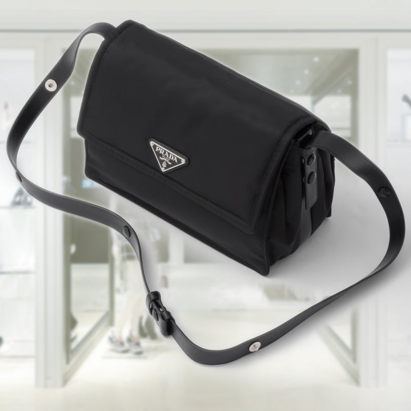 Medium padded Re-Nylon shoulder bag