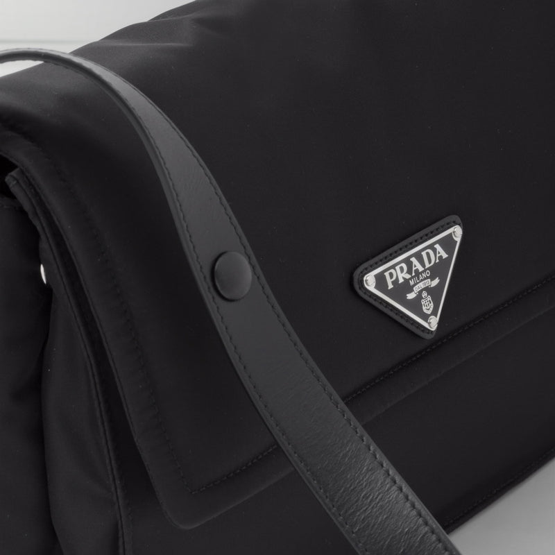 Medium padded Re-Nylon shoulder bag