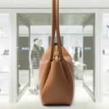 Medium leather handbag