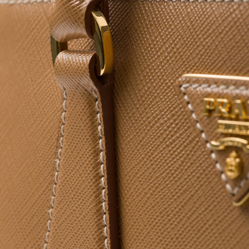 Small Prada Galleria Saffiano leather bag