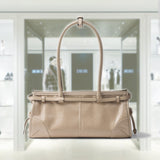 Medium leather handbag