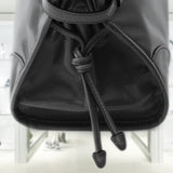 Medium leather handbag