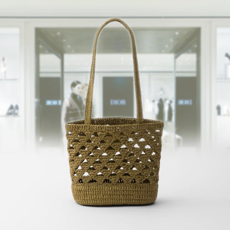 Crochet tote bag