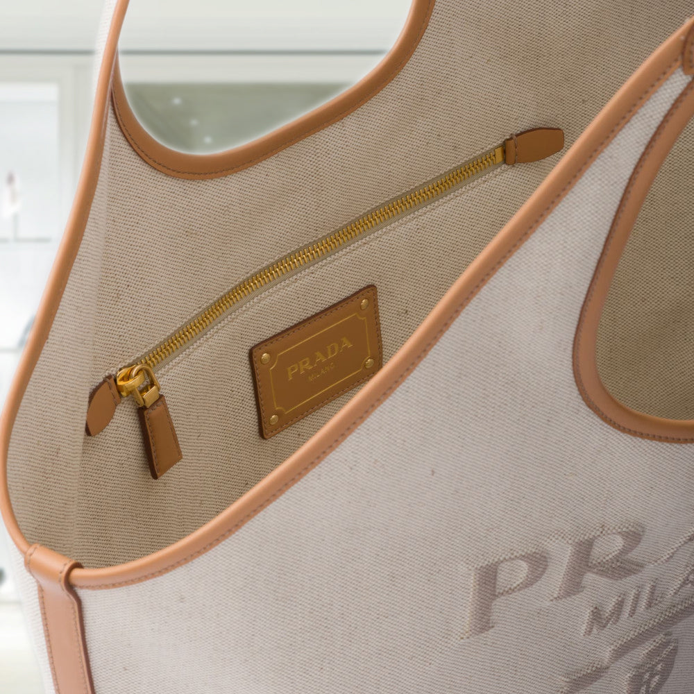 トートバッグ PRADA | Large linen blend and leather tote bag 1BG472 PRADA Large linen blend and leather tote bag