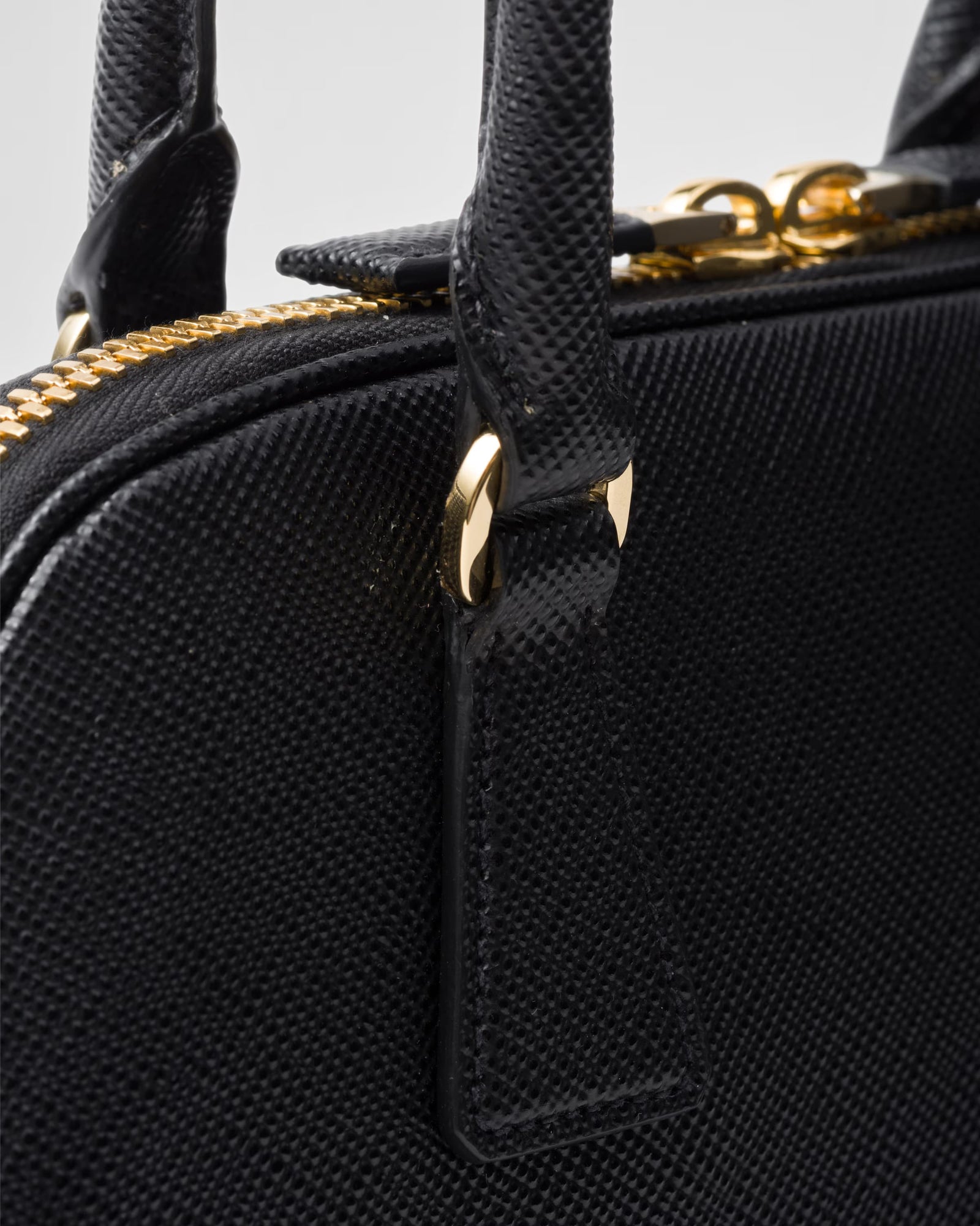 PRADA Medium Saffiano leather bag 1BG537_2A4A_F0002_V_MOM