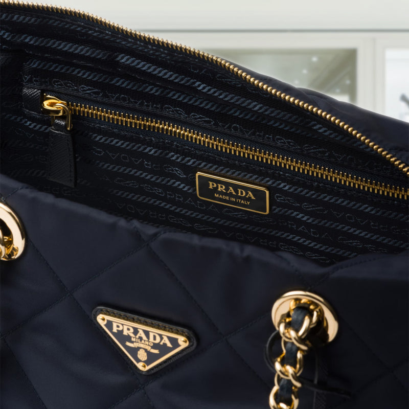 Prada Re-Edition 1995 Chaine medium Re-Nylon tote bag