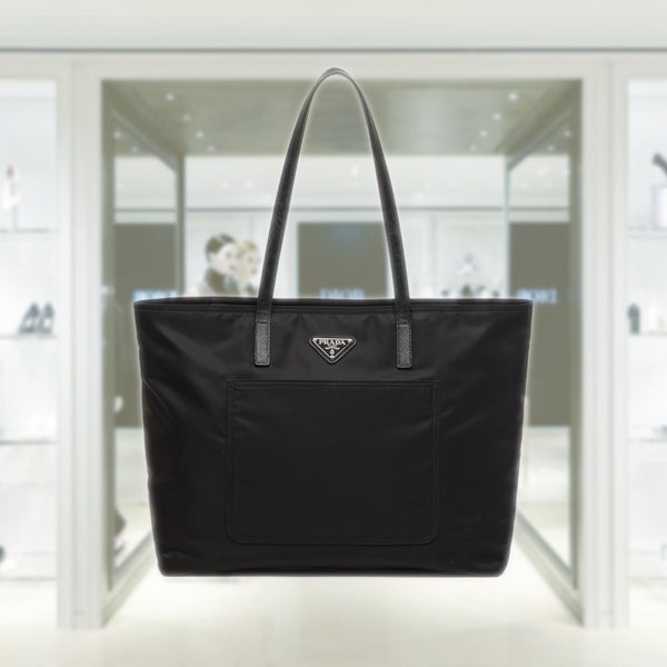 【関税＆送料込み】Prada Large Re-Nylon Tote Bag Prada Large Re-nylon Padded Tote Bag in Blue | Lyst Canada