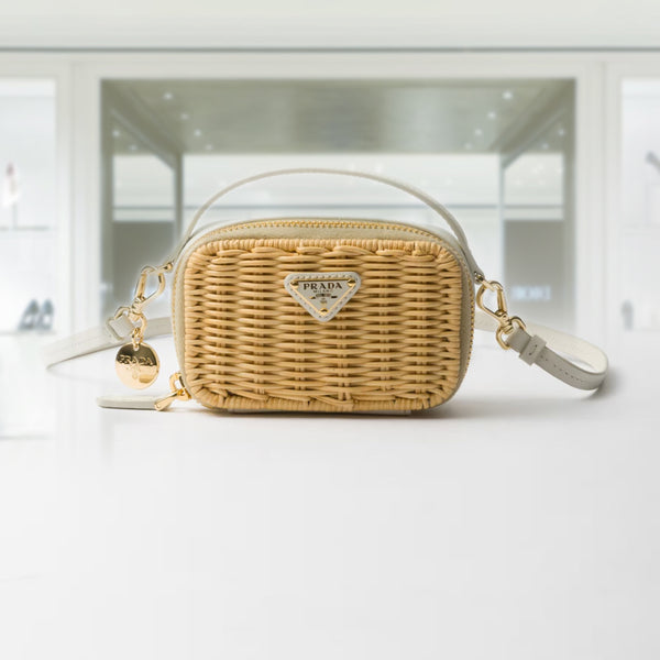 Wicker and leather mini-pouch