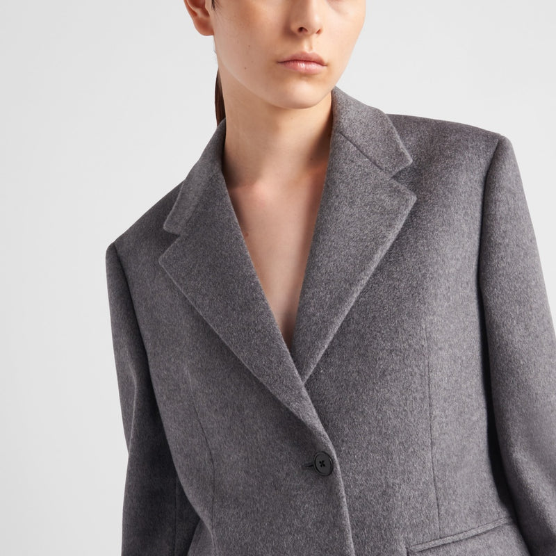 Single-breasted cashmere jacket
