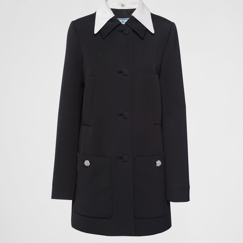 Singled-breasted wool sateen coat with collar