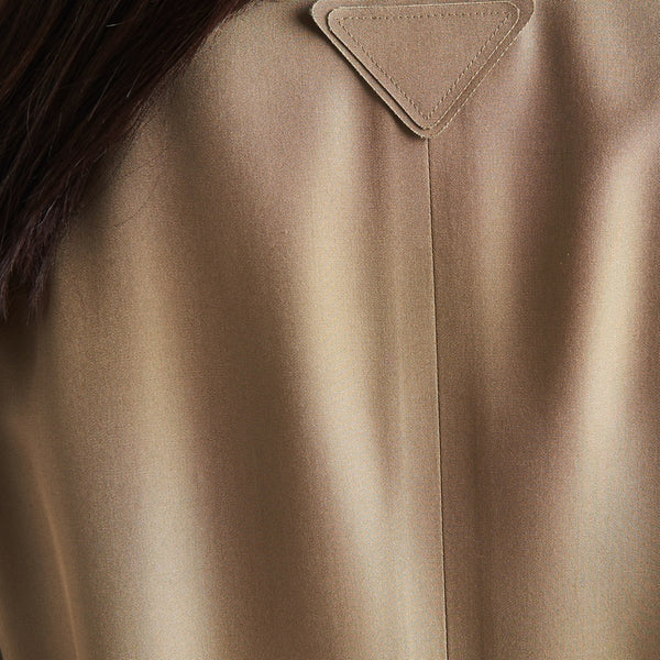 Single-breasted silk jacket