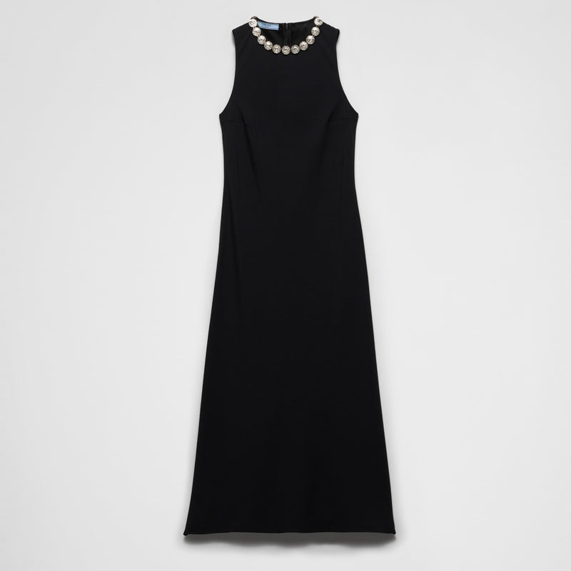 Embroidered sablé dress