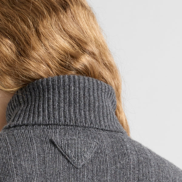 Re-Cashmere turtleneck sweater