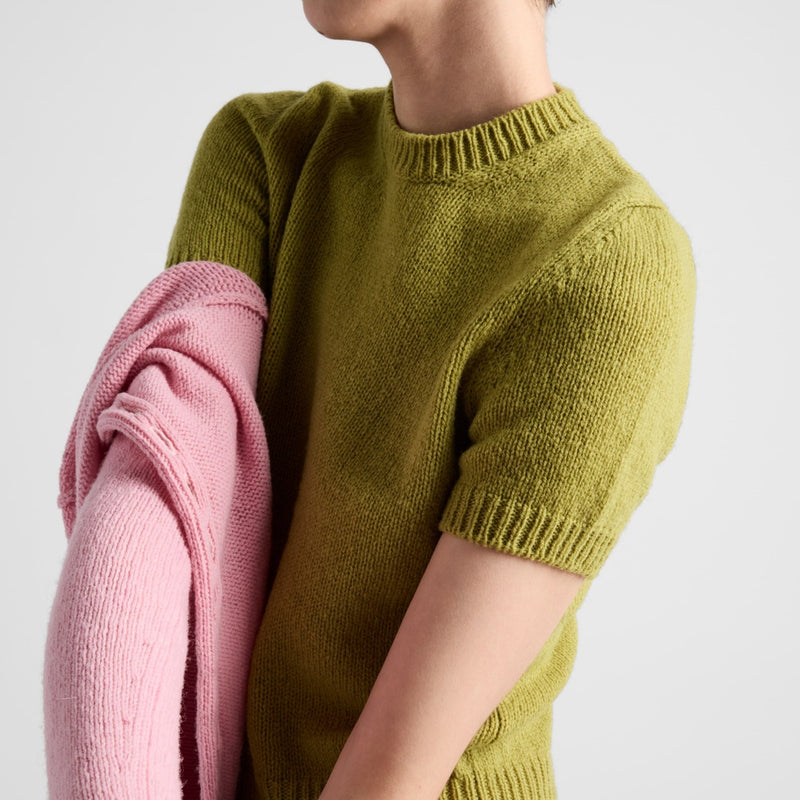 Short-sleeved cashmere sweater