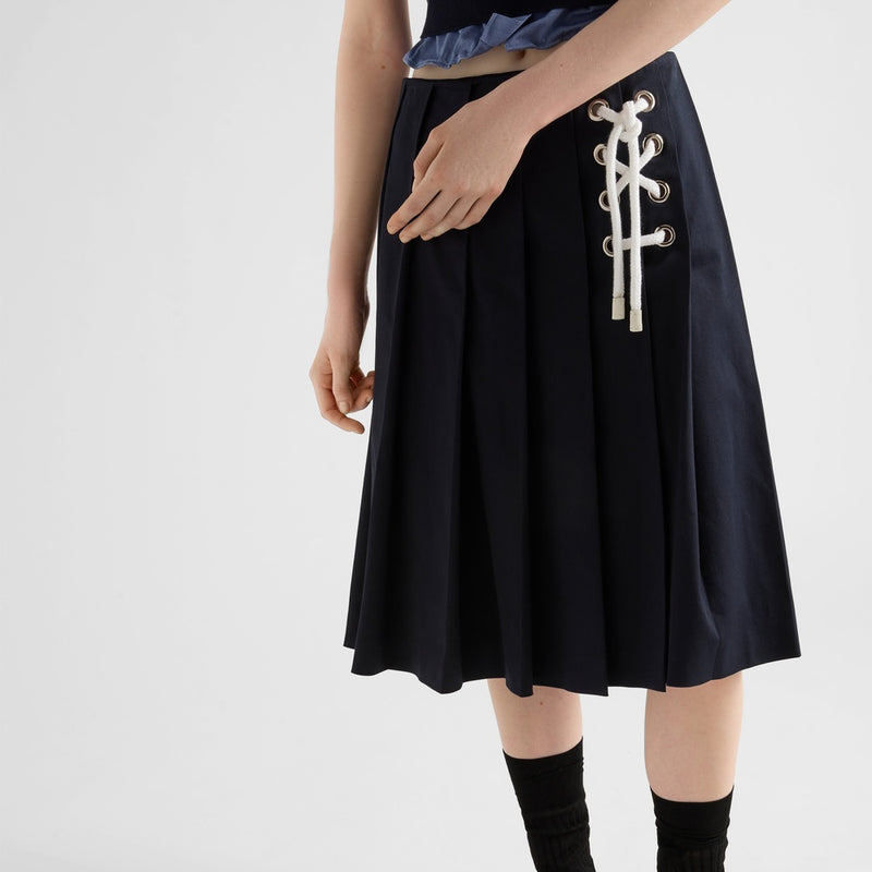 Pleated stretch drill skirt