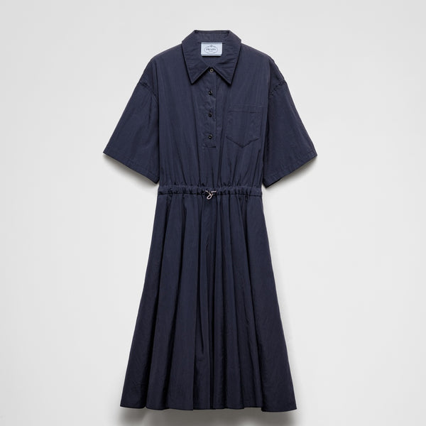 Short-sleeved technical pongé dress