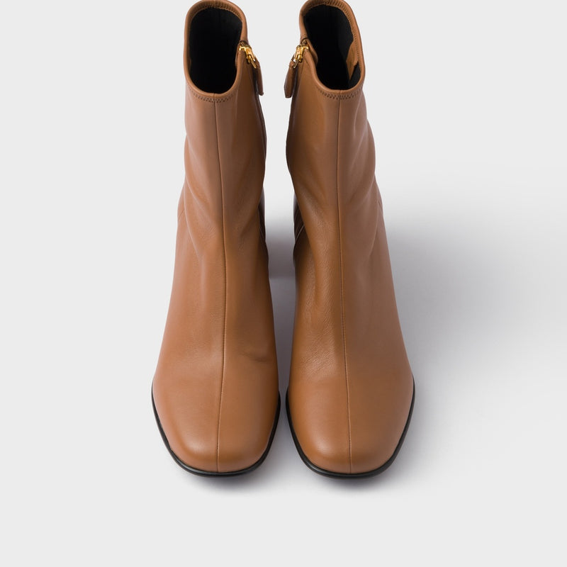 Stretch nappa leather booties