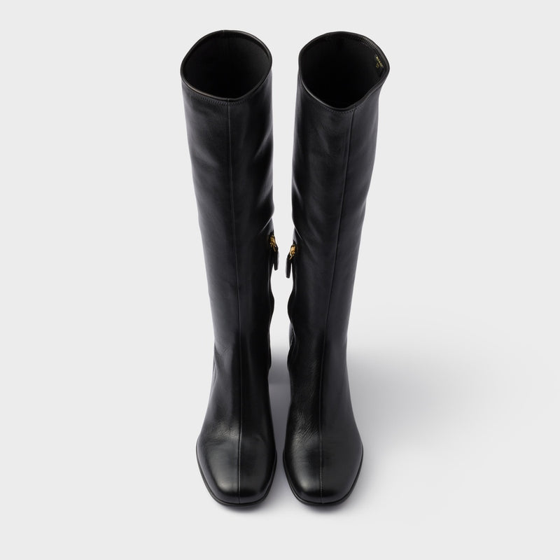 Stretch nappa leather boots