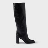 Heeled leather boots