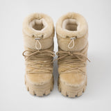 Shearling après ski booties