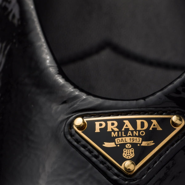 Naplak patent leather ballerinas