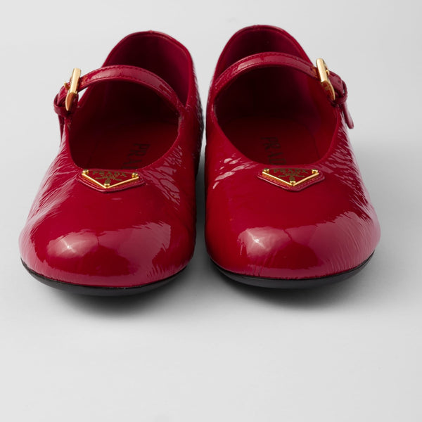 Naplak patent leather ballerinas